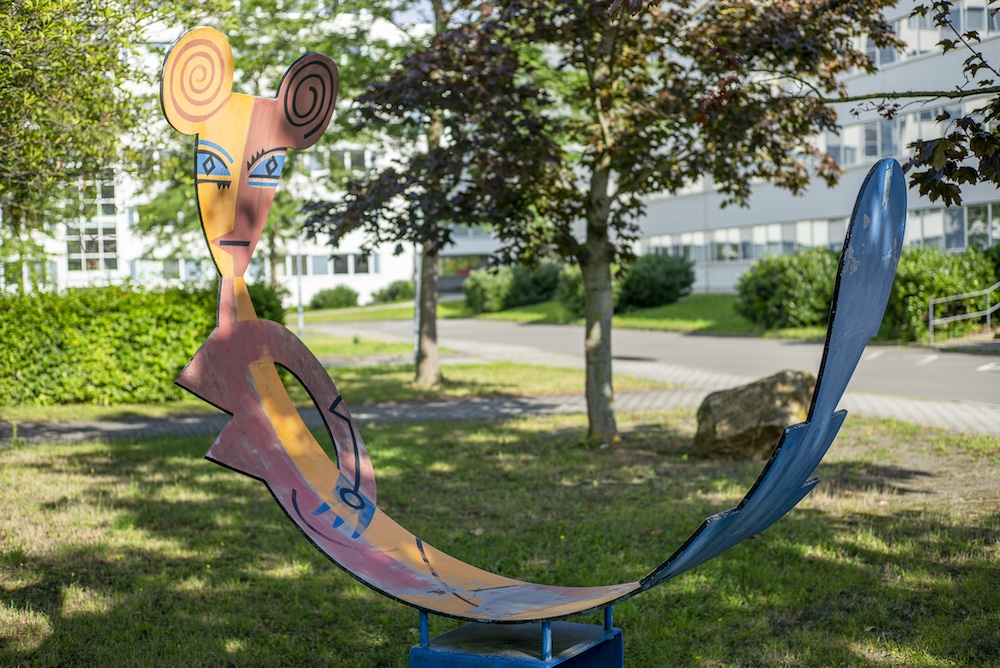 Seitenansicht der Skulptur im Untermhäuser Karree