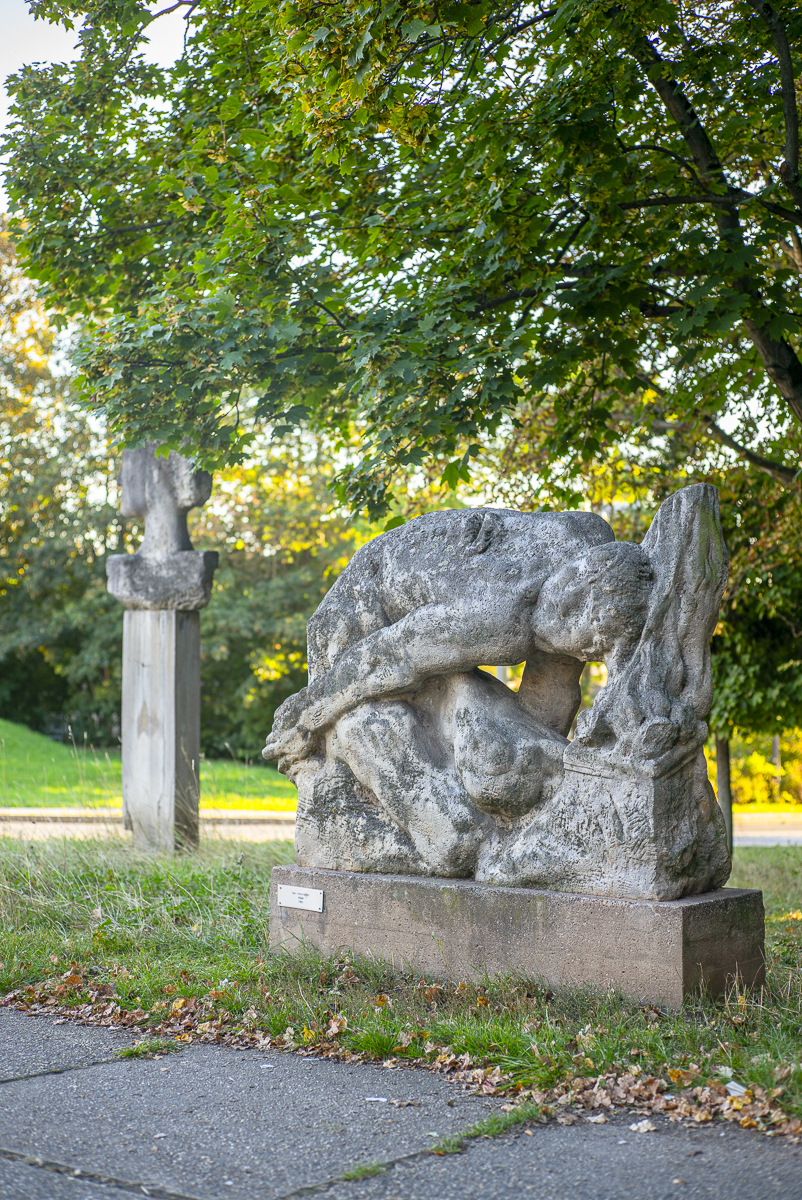 Steinskulptur Abel von Karl-Heinz Appelt in Gera